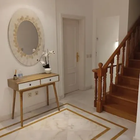Privee فندق مبيت وإفطار كاسكايس