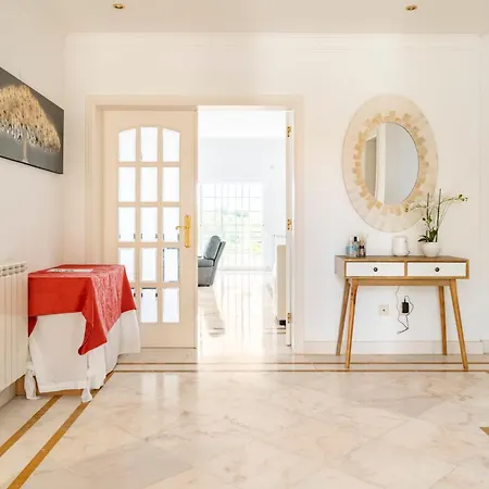 Bed & Breakfast Privee Cascais